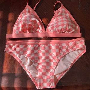 A size Medium bikini